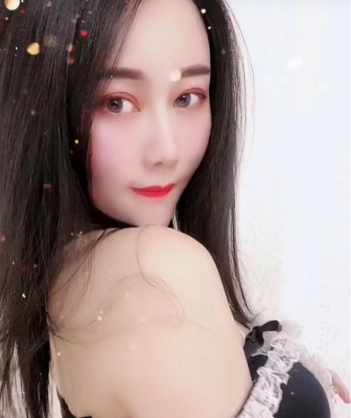 极品S型敏感少妇两小时三连潮喷，实在太Sao叫声销魂