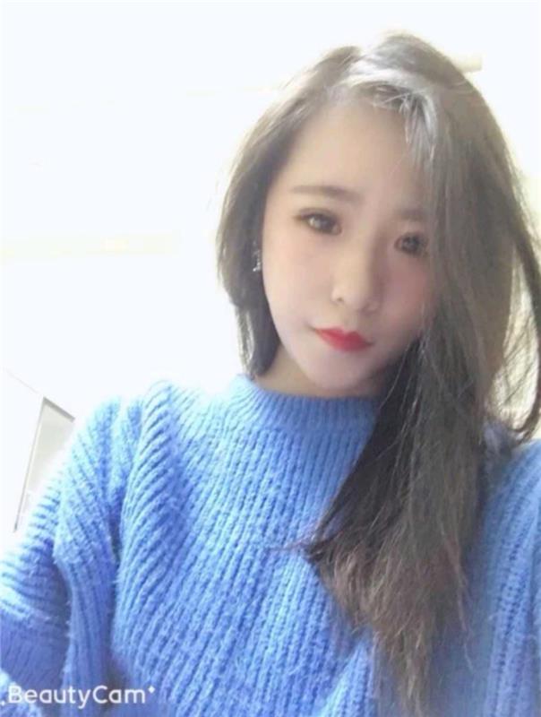 成都嫩妹晓丽， pa~paSao气B人，还能 深~hou